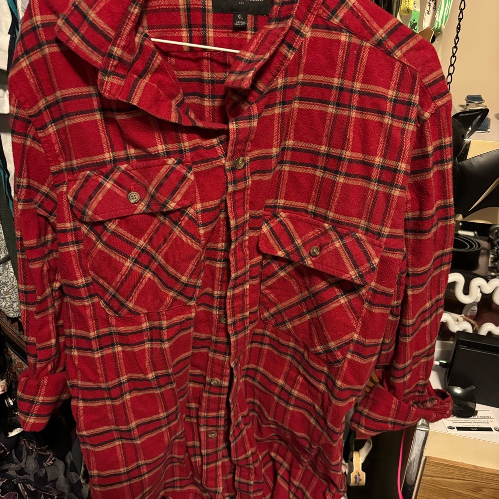 Banana Republic Factory Red Plaid Casual Button-Down Shirt